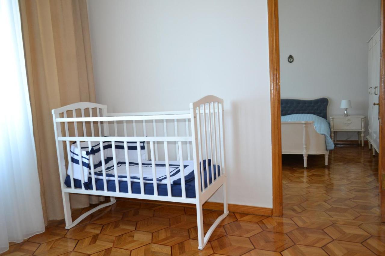 Seaside Luxury Apartment Batumi Esterno foto